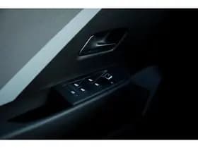 Opel Astra 1.2 GS Line thumbnail 38