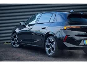 Opel Astra 1.2 GS Line thumbnail 40