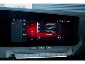 Opel Astra 1.2 GS Line thumbnail 44