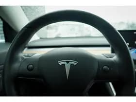 Tesla Model 3 Standard RWD Plus 60 kWh thumbnail 17