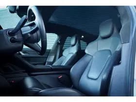 Porsche Taycan Turbo 93 kWh thumbnail 2