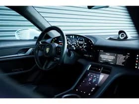 Porsche Taycan Turbo 93 kWh thumbnail 31