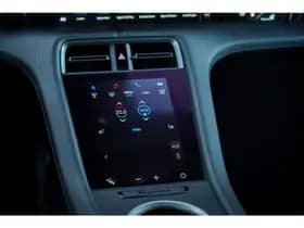 Porsche Taycan Turbo 93 kWh thumbnail 40