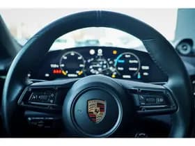Porsche Taycan Turbo 93 kWh thumbnail 5