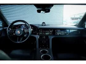 Porsche Taycan Turbo 93 kWh thumbnail 7