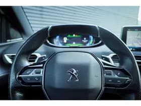 Peugeot 3008 1.6 HYbrid4 300 Première Pack Avantage thumbnail 17