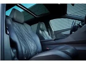 Peugeot 3008 1.6 HYbrid4 300 Première Pack Avantage thumbnail 18