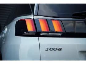 Peugeot 3008 1.6 HYbrid4 300 Première Pack Avantage thumbnail 42