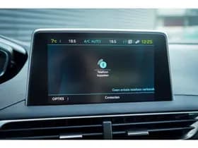 Peugeot 3008 1.6 HYbrid4 300 Première Pack Avantage thumbnail 56