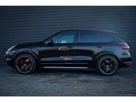 Porsche Cayenne 4.2 D S thumbnail 3