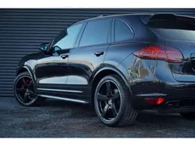 Porsche Cayenne 4.2 D S thumbnail 21
