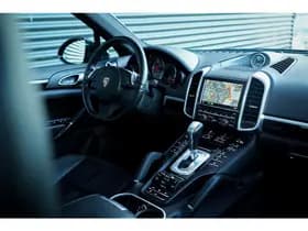 Porsche Cayenne 4.2 D S thumbnail 46