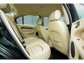 Jaguar X-Type 2.2 D thumbnail 8