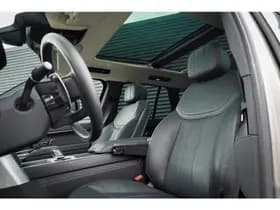 Land Rover Range Rover 3.0 P460e HSE PHEV thumbnail 2