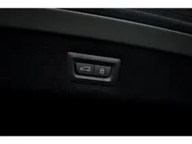 BMW 8 Serie Gran Coupé 840i xDrive High Exe thumbnail 35