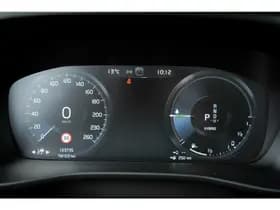 Volvo XC40 1.5 T5 Recharge R-Design thumbnail 5