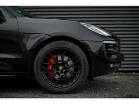 Porsche Macan 3.0 GTS thumbnail 11