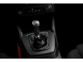 Ford FOCUS Wagon 1.0 EcoBoost Hybrid Titanium thumbnail 16