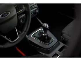 Ford FOCUS Wagon 1.0 EcoBoost Hybrid Titanium thumbnail 25