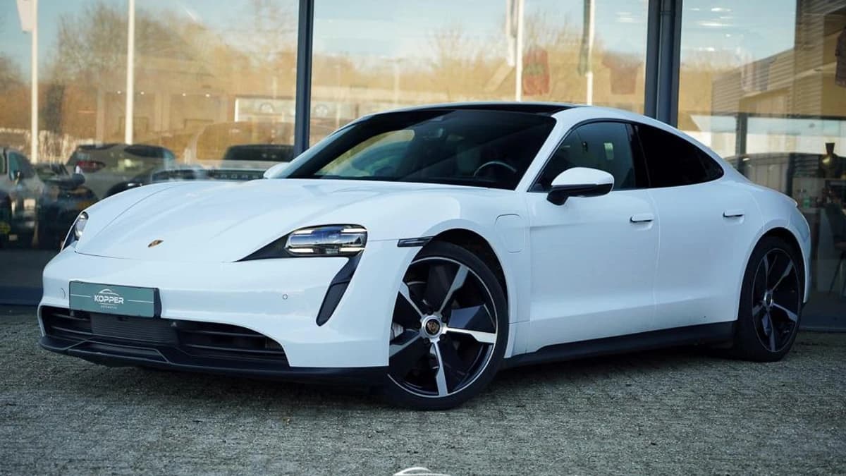 Porsche Taycan Performance 84 kWh — foto 1