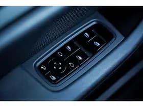 Porsche Taycan Performance 84 kWh thumbnail 15