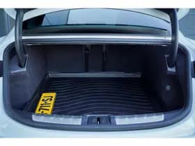 Porsche Taycan Performance 84 kWh thumbnail 9