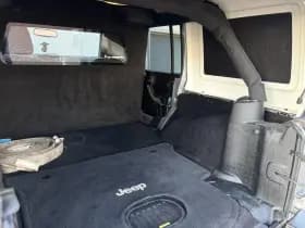 Jeep Wrangler Unlimited 2.8CRD 75th Anniversary | Grijs Kenteken | Climate Control | Cruise Control thumbnail 16