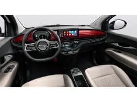 Fiat 500E La Prima | 10,25" touchscreen radio met Bluetooth, DAB & USB én Navigatie | 17” lichtmetalen velgen Diamond Cut | Automatische airconditioning thumbnail 4