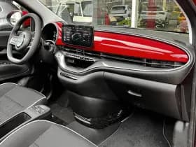 Fiat 500C 42 kWh Cabrio | Carplay | Cruise control | thumbnail 2