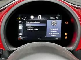 Fiat 500C 42 kWh Cabrio | Carplay | Cruise control | thumbnail 17