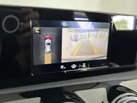 Mercedes-Benz A-Klasse 180 Business Solution AMG | Panoramadak | Apple-Android | Stoelverwarming thumbnail 15