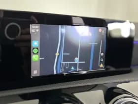 Mercedes-Benz A-Klasse 180 Business Solution AMG | Panoramadak | Apple-Android | Stoelverwarming thumbnail 17