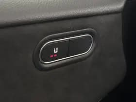 Mercedes-Benz A-Klasse 180 Business Solution AMG | Panoramadak | Apple-Android | Stoelverwarming thumbnail 24