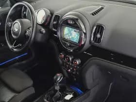 MINI Countryman Mini 1.5 Cooper Chili | Navigatie | Stoelverwarming | Cruise Control thumbnail 2