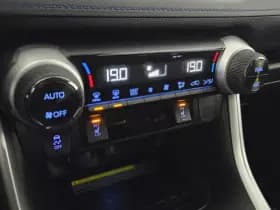 Toyota RAV4 2.5 Hybrid Bi-Tone | Trekhaak | Parkeercamera | Stoelverwarming thumbnail 26