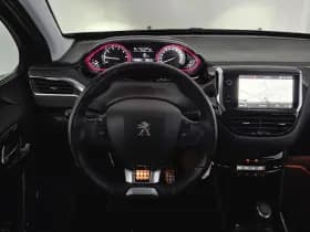 Peugeot 2008 1.2 PureTech GT-Line | Automaat | Panoramadak | Navigatie thumbnail 17