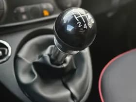 Fiat 500C Hybrid RED Cabrio | Apple-Android | Parkeersensoren | Cruise Control thumbnail 19