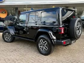 Jeep Wrangler Unlimited 4xe 380 Sahara thumbnail 10