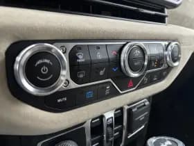 Jeep Wrangler Unlimited 4xe 380 Sahara | BRUTE Active Suspension System | Individual Kleur | Apple-Android thumbnail 28