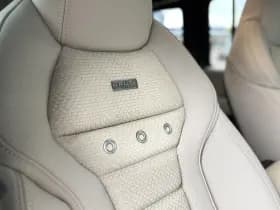 Jeep Wrangler Unlimited 4xe 380 Sahara | BRUTE Active Suspension System | Individual Kleur | Apple-Android thumbnail 8