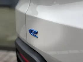 Jeep Avenger Altitude 54 kWh Achteruitrij camera | Apple-Android | Cruise control thumbnail 12