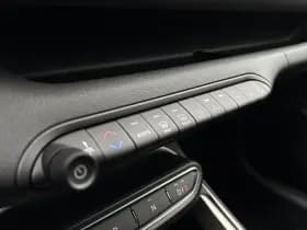 Jeep Avenger Altitude 54 kWh Achteruitrij camera | Apple-Android | Cruise control thumbnail 24