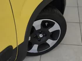 Fiat Panda 1.0 Hybrid Pandina | Airconditioning | Apple-Android | Parkeersensoren | 5-Persoons thumbnail 16