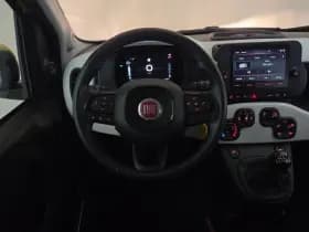 Fiat Panda 1.0 Hybrid Pandina | Airconditioning | Apple-Android | Parkeersensoren | 5-Persoons thumbnail 4