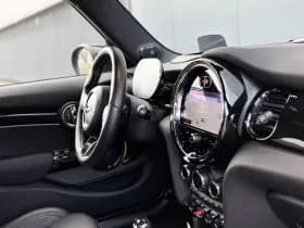 MINI Cooper Mini 1.5 Camden Plus Edition Panoramadak | Navigatie | Apple-Android thumbnail 2