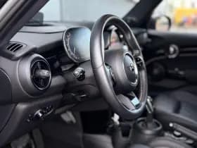 MINI Cooper Mini 1.5 Camden Plus Edition Panoramadak | Navigatie | Apple-Android thumbnail 11