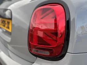 MINI Cooper Mini 1.5 Camden Plus Edition Panoramadak | Navigatie | Apple-Android thumbnail 9