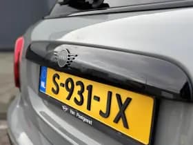 MINI Cooper Mini 1.5 Camden Plus Edition Panoramadak | Navigatie | Apple-Android thumbnail 10