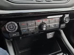 Jeep Compass 4xe 240 Plug-in Hybrid Electric Summit | Apple-Android | Adaptieve Cruise Control | Stoelverwarming thumbnail 24