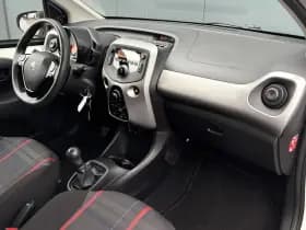 Peugeot 108 1.0 e-VTi Active | Airco | Bluetooth | Elektrische ramen thumbnail 12